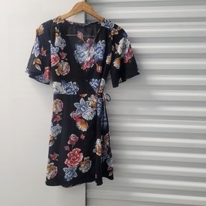 One Love Clothing Dress, Size XS, Black with Floral Print